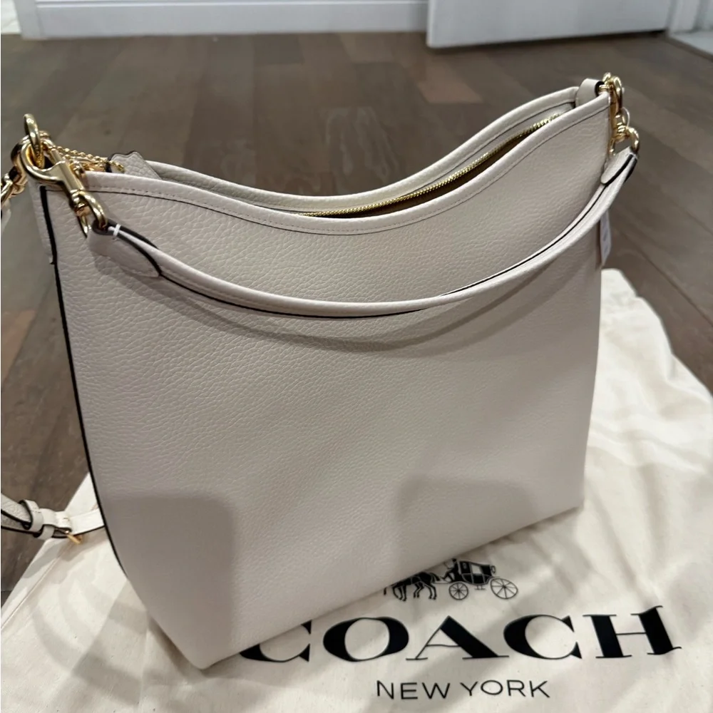 Coach Women's Zippered Leather Bag.2 Detachable Straps Shoulder Bag or Crossbody - Picture 13 of 13
